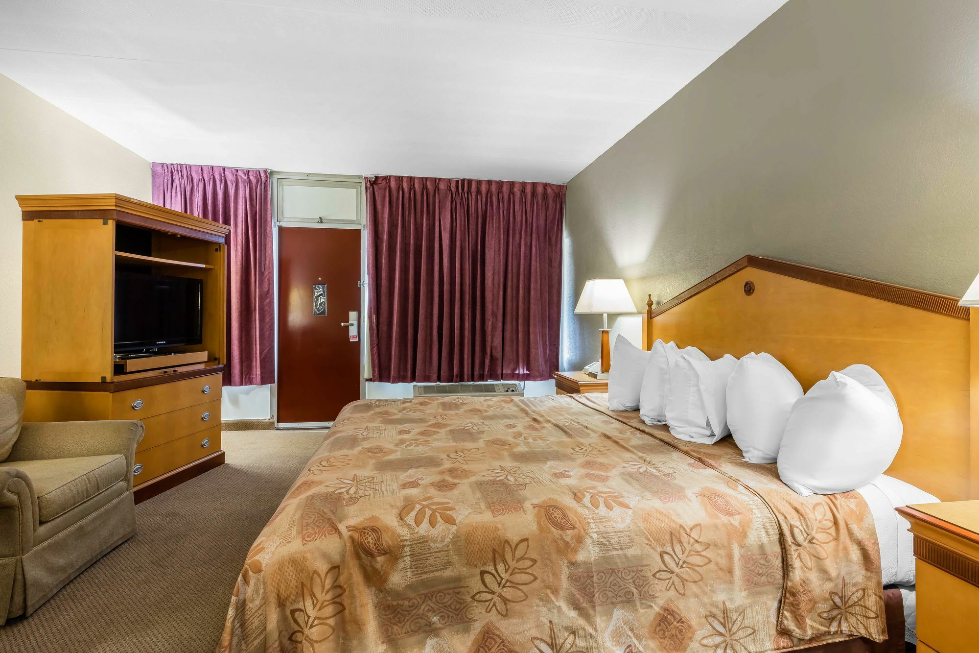 Lotus By Hotel Inn - هوت سبرنغز المظهر الخارجي الصورة