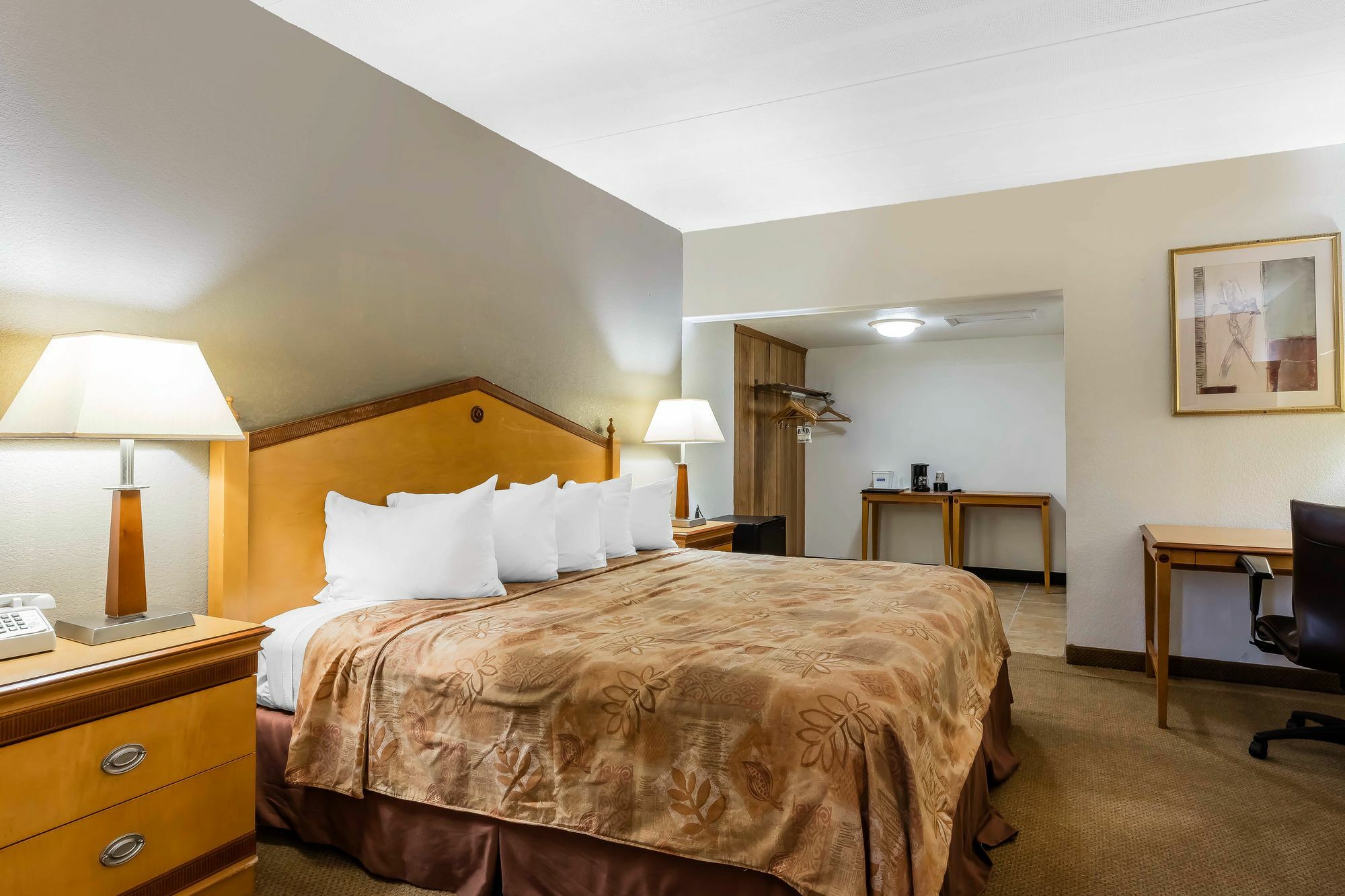 Lotus By Hotel Inn - هوت سبرنغز المظهر الخارجي الصورة